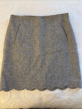 Talbots Gray Herringbone Scalloped Hem Mini Skirt